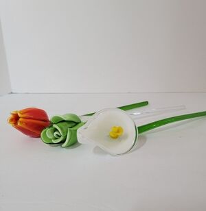 Vintage Murano Style Hand Blown Glass Flowers Stems Lot of 3